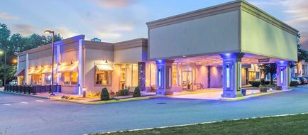 Quality Inn Exterior