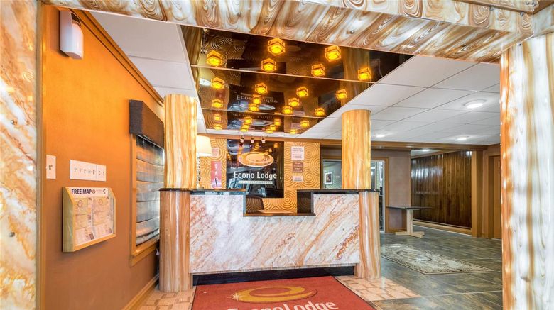 <b>Econo Lodge Rutland Lobby</b>. Images powered by <a href="https://iceportal.shijigroup.com/" title="IcePortal" target="_blank">IcePortal</a>.