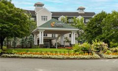 Comfort Inn & Suites Near Burke Mountain