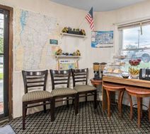 Rodeway Inn Rutland Killington Lobby