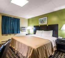 Rodeway Inn Rutland Killington Room