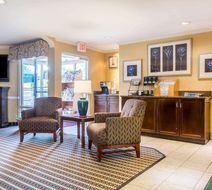 Quality Inn Colchester Lobby