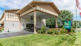 Quality Inn Exterior