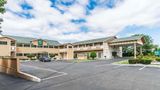 Quality Inn Exterior