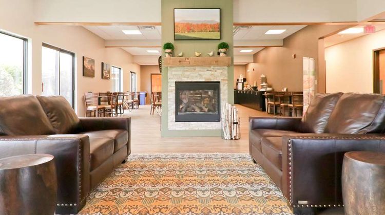 Quality Inn Lobby