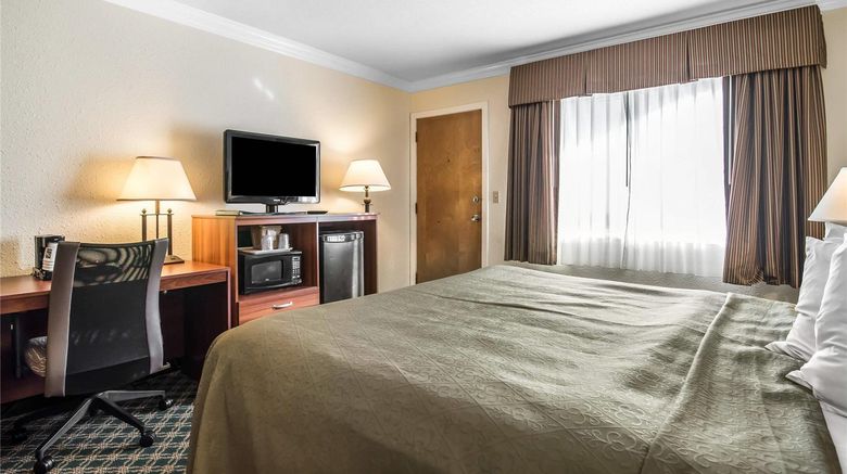 <b>Quality Inn Rutland Room</b>. Images powered by <a href="https://iceportal.shijigroup.com/" title="IcePortal" target="_blank">IcePortal</a>.