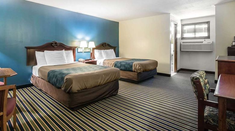 <b>Econo Lodge Brattleboro South Room</b>. Images powered by <a href="https://iceportal.shijigroup.com/" title="IcePortal" target="_blank">IcePortal</a>.