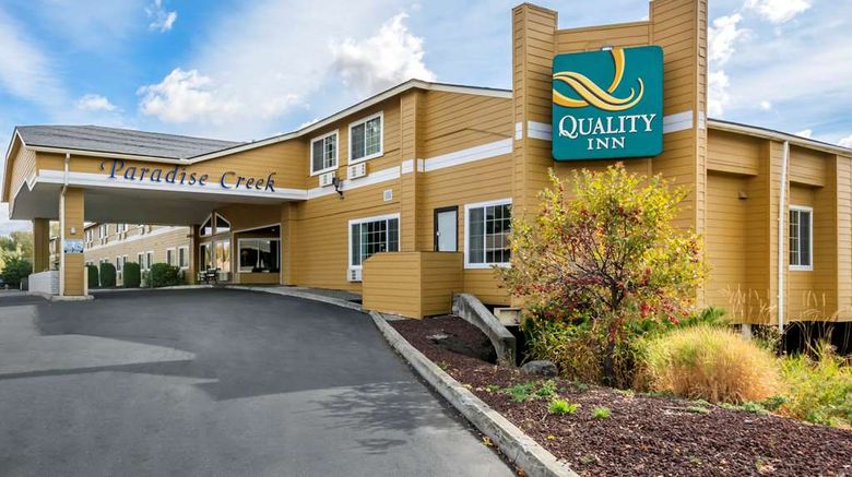 <b>Quality Inn Paradise Creek Exterior</b>. Images powered by <a href="https://iceportal.shijigroup.com/" title="IcePortal" target="_blank">IcePortal</a>.