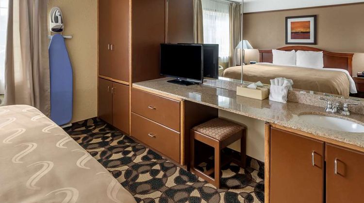 Quality Inn Paradise Creek Suite