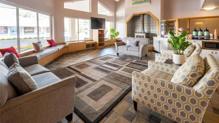 Quality Inn Paradise Creek Lobby