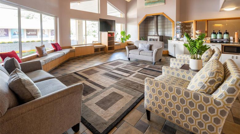 <b>Quality Inn Paradise Creek Lobby</b>. Images powered by <a href="https://iceportal.shijigroup.com/" title="IcePortal" target="_blank">IcePortal</a>.