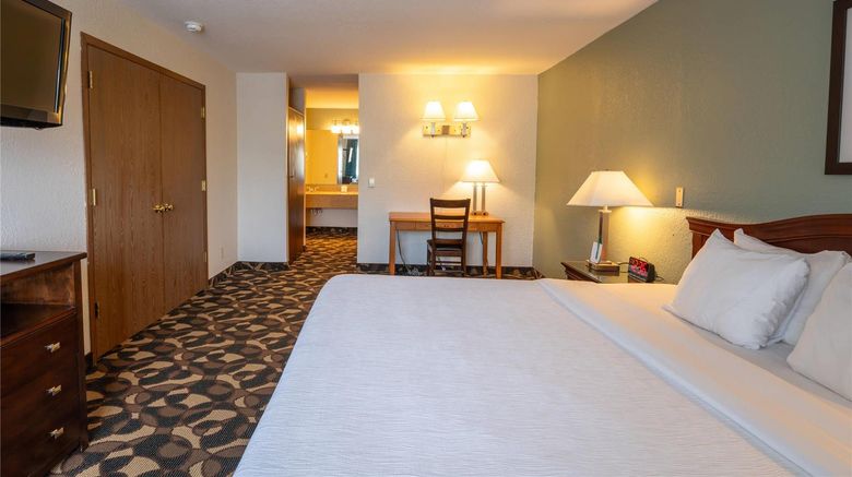 <b>Quality Inn Paradise Creek Suite</b>. Images powered by <a href="https://iceportal.shijigroup.com/" title="IcePortal" target="_blank">IcePortal</a>.