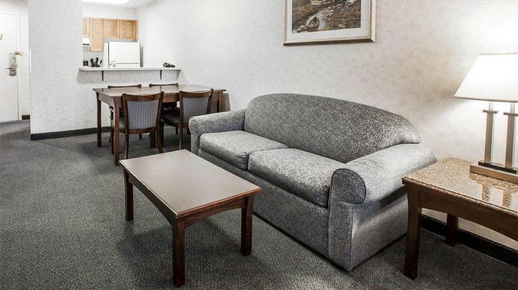Comfort Inn Suite