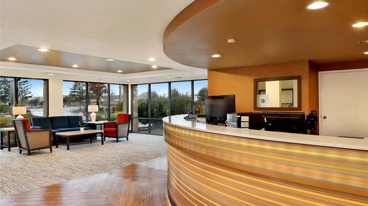 Comfort Inn Lobby