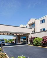 Quality Inn Grand Suites Bellingham
