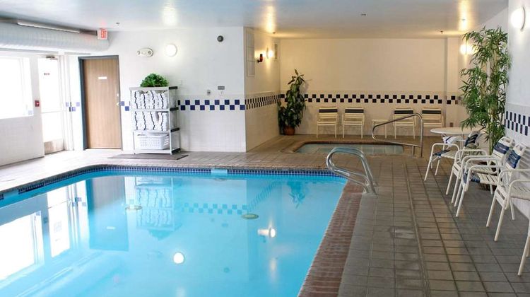 Comfort Inn Pool
