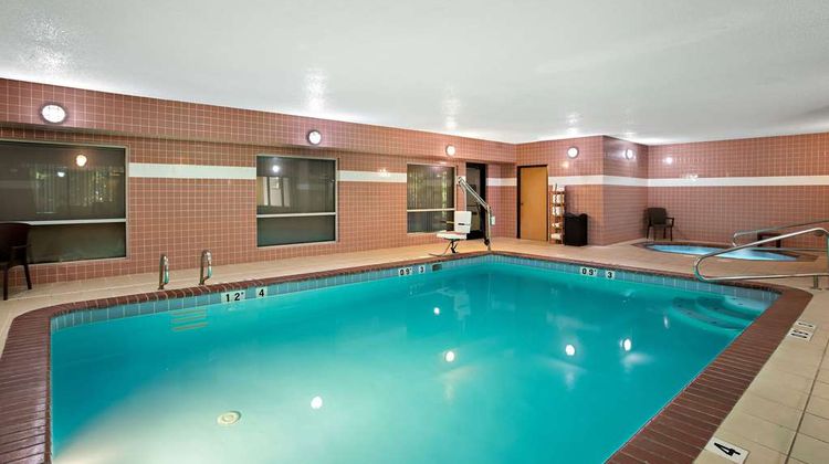 Comfort Inn Pool