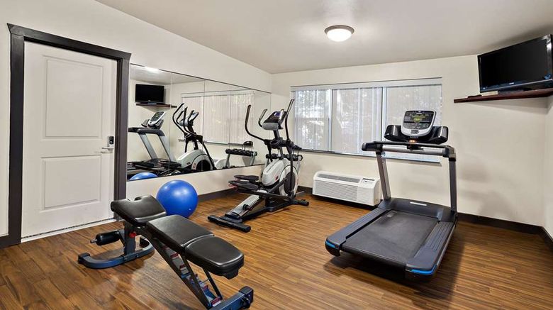 <b>Comfort Inn Health</b>. Images powered by <a href="https://iceportal.shijigroup.com/" title="IcePortal" target="_blank">IcePortal</a>.