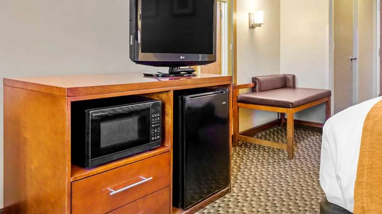 Comfort Inn Room