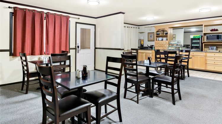 Quality Inn Mount Vernon Restaurant