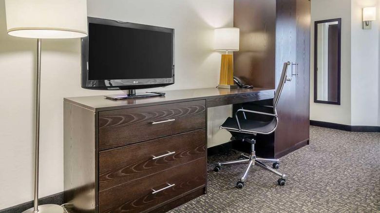 <b>Sleep Inn Sea Tac Airport Suite</b>. Images powered by <a href="https://iceportal.shijigroup.com/" title="IcePortal" target="_blank">IcePortal</a>.