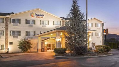Comfort Suites