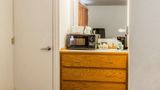 Rodeway Inn & Suites Room