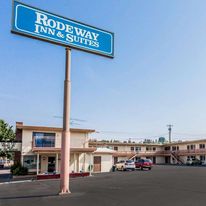 Rodeway Inn & Suites