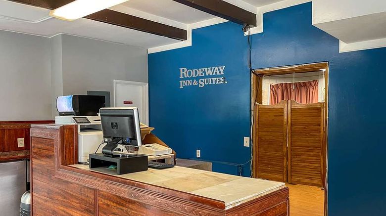 <b>Rodeway Inn & Suites Lobby</b>. Images powered by <a href="https://iceportal.shijigroup.com/" title="IcePortal" target="_blank">IcePortal</a>.