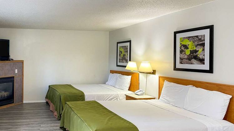 Rodeway Inn & Suites Suite