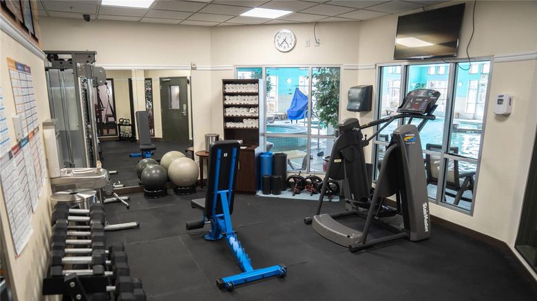 <b>Comfort Suites Airport Health</b>. Images powered by <a href="https://iceportal.shijigroup.com/" title="IcePortal" target="_blank">IcePortal</a>.