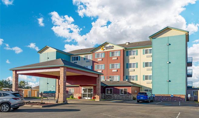Comfort Inn & Suites Exterior