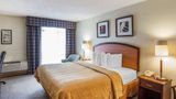 <b>Quality Inn & Suites Everett Room</b>. Images powered by <a href="https://iceportal.shijigroup.com/" title="IcePortal" target="_blank">IcePortal</a>.