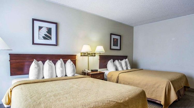 Quality Inn & Suites Everett Room