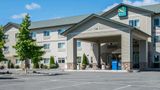 <b>Quality Inn & Suites Exterior</b>. Images powered by <a href="https://iceportal.shijigroup.com/" title="IcePortal" target="_blank">IcePortal</a>.