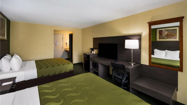 <b>Quality Inn Sea Tac Airport Room</b>. Images powered by <a href="https://iceportal.shijigroup.com/" title="IcePortal" target="_blank">IcePortal</a>.