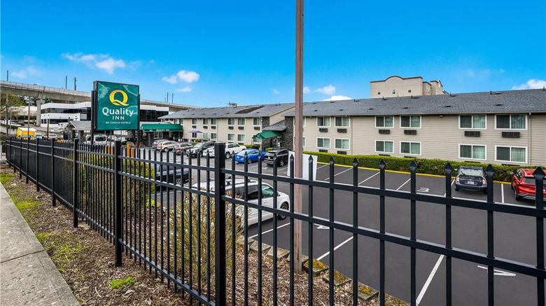 <b>Quality Inn Sea Tac Airport Exterior</b>. Images powered by <a href="https://iceportal.shijigroup.com/" title="IcePortal" target="_blank">IcePortal</a>.
