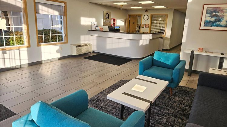 Quality Inn Marysville Lobby