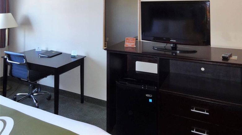 <b>Quality Inn Marysville Room</b>. Images powered by <a href="https://iceportal.shijigroup.com/" title="IcePortal" target="_blank">IcePortal</a>.
