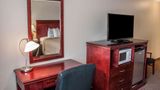 <b>Quality Inn & Suites Fife Seattle Room</b>. Images powered by <a href="https://iceportal.shijigroup.com/" title="IcePortal" target="_blank">IcePortal</a>.