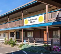 Quality Inn & Suites Exterior