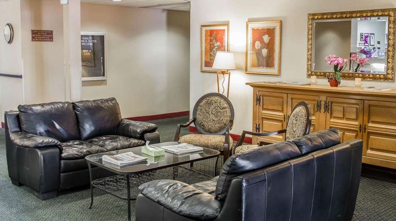 <b>Quality Inn Longview Lobby</b>. Images powered by <a href="https://iceportal.shijigroup.com/" title="IcePortal" target="_blank">IcePortal</a>.