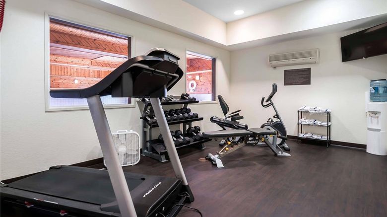 <b>Comfort Inn and Suites Walla Walla Health</b>. Images powered by <a href="https://iceportal.shijigroup.com/" title="IcePortal" target="_blank">IcePortal</a>.