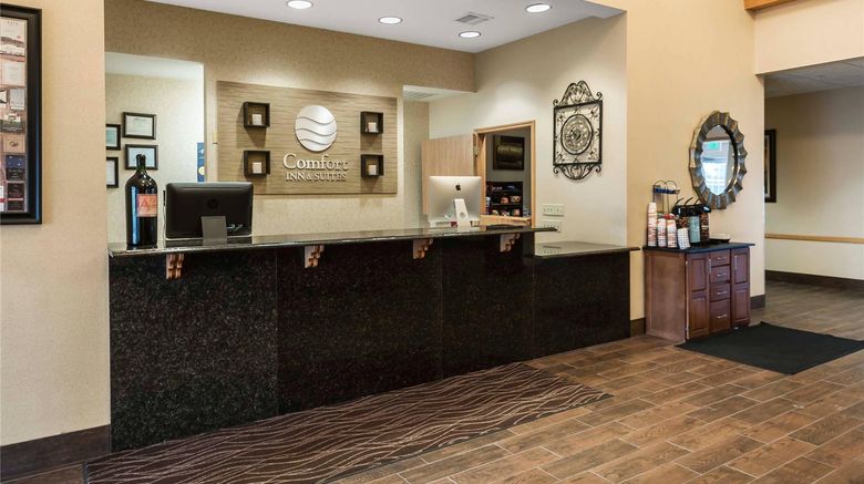 <b>Comfort Inn and Suites Walla Walla Lobby</b>. Images powered by <a href="https://iceportal.shijigroup.com/" title="IcePortal" target="_blank">IcePortal</a>.