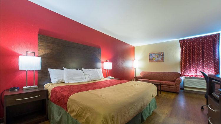 Econo Lodge Buckley Room