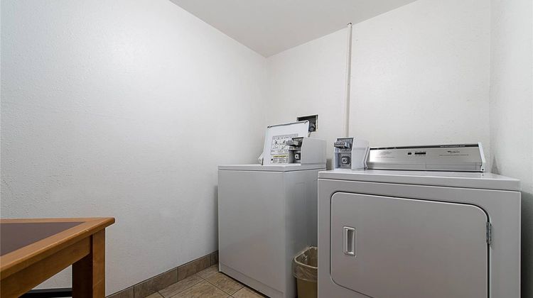 Econo Lodge Buckley Other