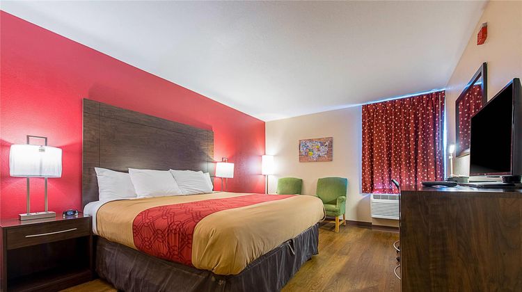 Econo Lodge Buckley Room