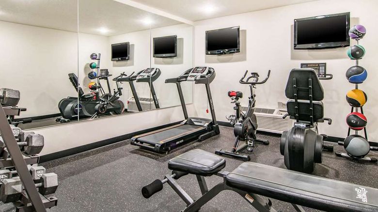 <b>Comfort Inn & Suites Vancouver Health</b>. Images powered by <a href="https://iceportal.shijigroup.com/" title="IcePortal" target="_blank">IcePortal</a>.