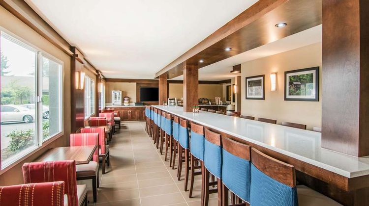 Comfort Inn & Suites Vancouver Restaurant
