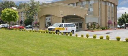 Clarion Hotel Exterior